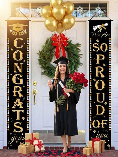 2026届毕业季门帘套装（2件装），黑金闪光款，防水涤纶材质，包含2条竖款门帘，饰有毕业帽和彩纸屑，可折叠防污门廊装饰，适用于毕业派对、典礼、学校活动、室内外庆祝活动。