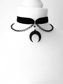 1pc Women's Retro Fashion Punk Necklace, Velvet Choker Necklace With Moon Pendant - Multicolor - View 2