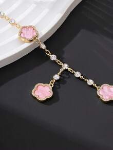 1件优雅奢华闪亮高端粉色四叶草吊坠项链（女士款） - 粉色 - 查看 4