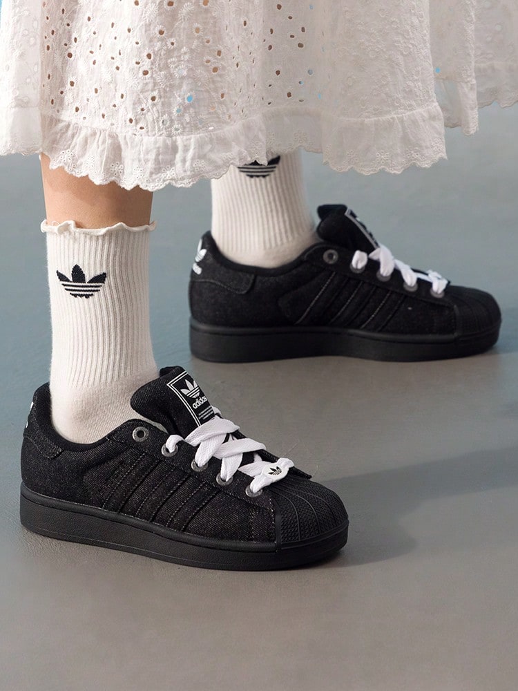 Giày thể thao cổ thấp unisex, kiểu dáng Superstar II mũi vỏ sò, ba sọc cổ điển, họa tiết mây đen trắng, JQ3211 - Đen/trắng - Xem 1