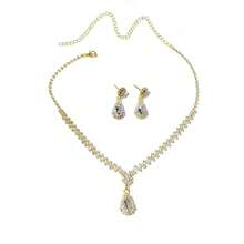 一套简约优雅的银色项链耳环首饰套装，适合晚宴、生日派对、成人婚礼等场合。 - 銀色 - 查看 6