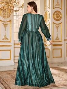 SUPGIR 【随机裁剪】钥匙孔领灯笼袖碎花雪纺优雅开衩下摆晚礼服 - 墨綠色 - 查看 2