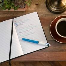 BIC 4-Color Shine Retractable Ballpoint Pens, Long-Lasting Ink, Comfort Wide Barrel, Assorted Ink, 3-Count Pack - Mực đen, xanh dương, xanh lá cây, đỏ - Xem 5