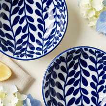 2pcs 3.75-Inch Ceramic Dipping Sauce Dishes, Japanese Blue & White Glazed Leaf Pattern Round Soy Sauce Plates, Smooth Glaze Surface, Easy To Clean, Microwave, Dishwasher & Oven , Suitable For Soy Sauce, Vinegar, Chili Oil, Mustard, Nuts, Home Dining, Hot Pot, Sushi, Grill - Royal Blue - View 2