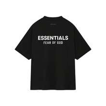 Essentials Fear Of God Back Logo Print Oversized T-Shirt Runs 2 Size Large , Crew Neck Short Sleeve, Unisex Loose Relaxed Fit, Premium Breathable Cotton Blend, Minimalist Streetwear Top, Casual Loungewear & Daily Wear For All Seasons, Ideal For Street Style, Casual Outings & Everyday Use - LIGHT HEATHER GREY - 查看 5