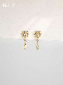 IN Z 1 chiếc khuyên môi dạng đinh tán phẳng, bằng bạc sterling 925, đính đá mặt trăng tự nhiên nguyên chất và mặt dây chuyền hình ngôi sao bốn cánh | Khuyên tai nhỏ | Khuyên tai xếp lớp | Khuyên tai hình ngôi sao bốn cánh | Trang sức bạc sterling 925 | Thích hợp cho nữ đeo hàng ngày | Bán lẻ 1 chiếc (không phải 1 đôi) - Nhiều màu - Xem 4