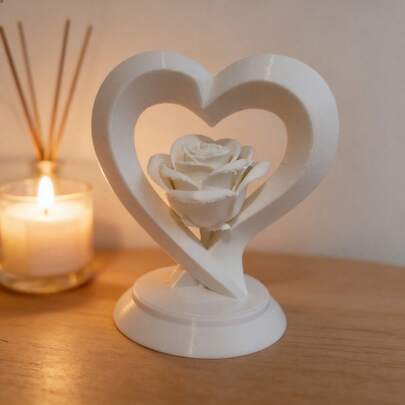 1pc Heart-Shaped Rose Sculpture Decor, Love Theme Decoration, Heart And Rose Desktop Ornament, Suitable For Home, Office, Bar, Hotel, Wedding, Valentine's Day Gift, Anniversary And Other Romantic Occasions, Applicable For Home, Living Room, Bedroom Desktop Decoration