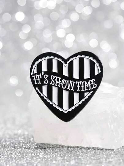 1pc European And American Creative Black And White Striped Heart Shaped Alloy Brooch, Minimalist English Metal Badge Pin