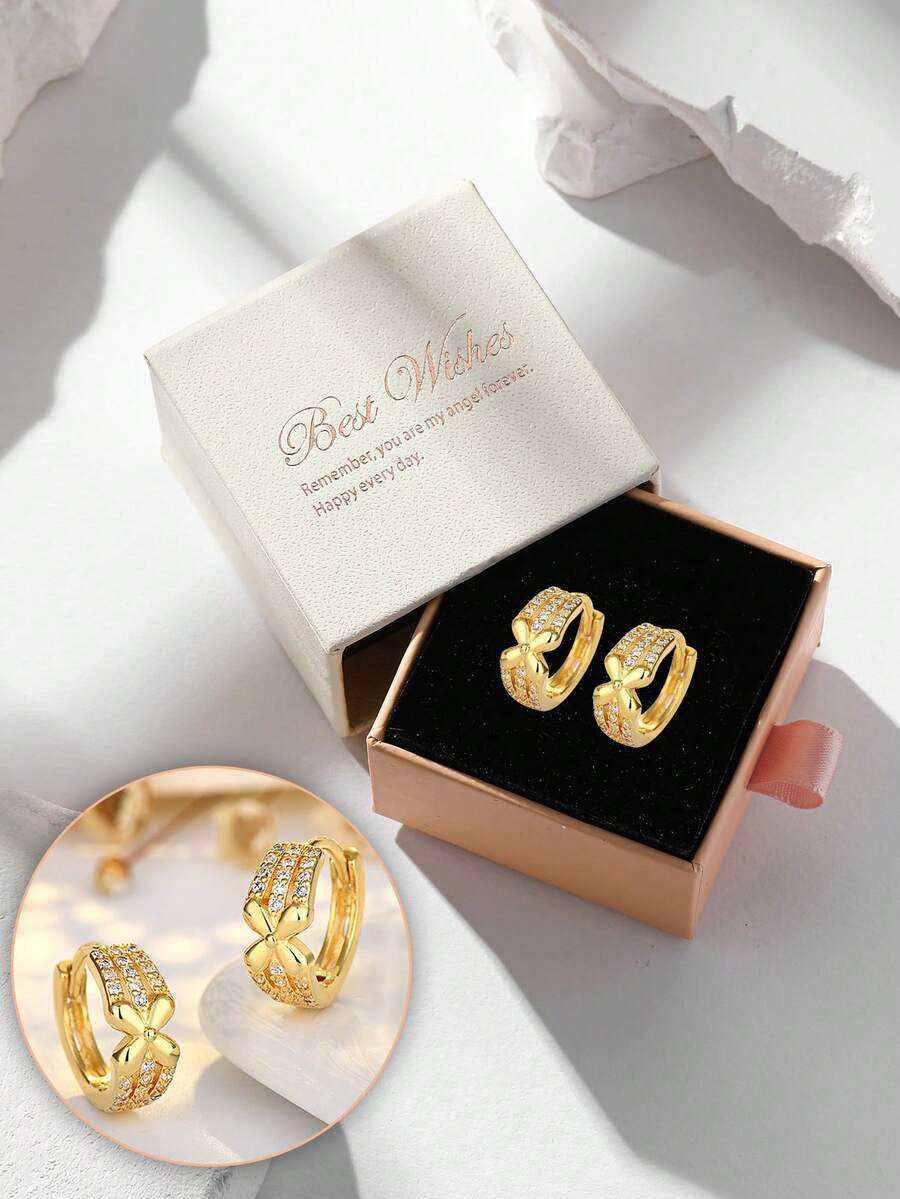 1 Pair Gold-Tone Four-Leaf Clover Earrings With Pave Zirconia Stones, Elegant Floral Design Earrings, Sophisticated Daily Jewelry Gift Set - Gold - View 1