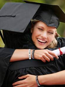 12 pièces Bracelets de graduation 2026, bracelets commémoratifs de graduation, félicitations aux diplômés 2026, bracelets en silicone de célébration pour la saison de graduation 2026, bracelets thème enseignant, bracelets de graduation en silicone, bracelets de célébration de graduation, fête, cadeaux de fête de graduation - Voir 4