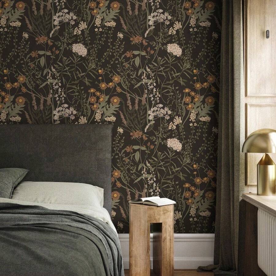 Giấy dán tường họa tiết hoa dại và thực vật màu nâu, xanh lá cây và be cổ điển - A - Xem 1