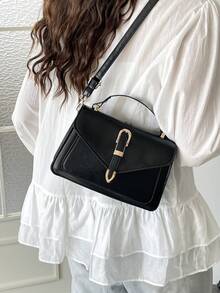 2026年新款极简现代风格，兼具精致优雅、经典考究、百搭时尚的女士斜挎包。 - 黑色 - 查看 12