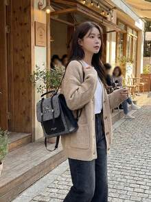 Ba lô nữ thời trang in hình nơ, túi xách có khóa kéo, túi đeo vai đa năng tiện dụng, thiết kế chấm bi hình trái tim và nơ, vật dụng cần thiết khi đi làm, có dây đeo vai điều chỉnh được, phù hợp cho năm học mới, cuộc sống đại học và các hoạt động hàng ngày. - Nhiều màu - Xem 2