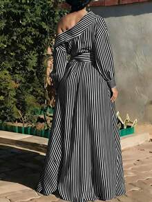 大码女式连衣裙，撞色条纹印花，不对称领口，长袖衬衫裙，口袋设计，休闲日常，时尚优雅，适合度假、办公通勤、秋冬季穿着。 - 黑色 - 查看 3