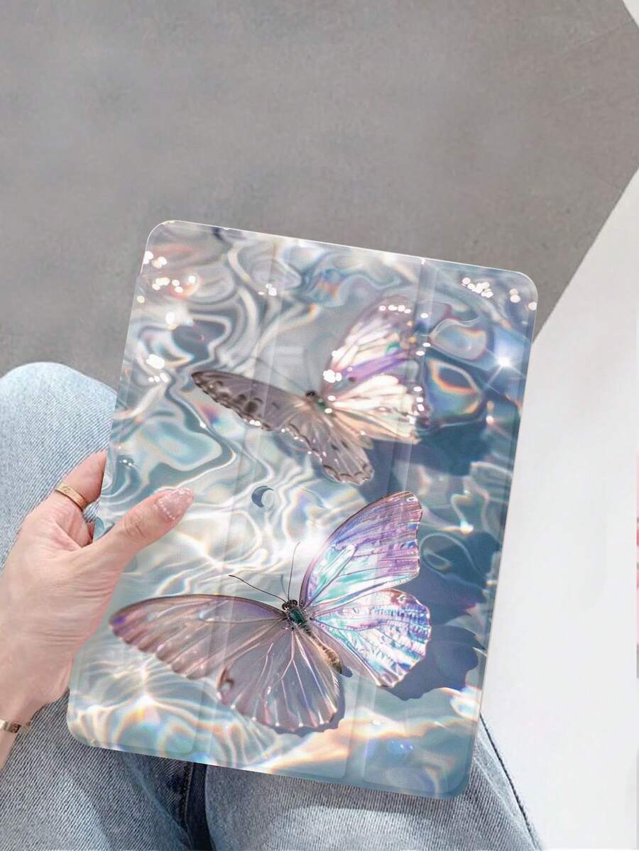 1个梦幻波浪蝴蝶图案平板电脑保护套，三折支架保护套，兼容iPad (A16) 11英寸第11代（2025款）/第10代、10.2英寸、Pro（2021/2020款）、Galaxy Tab A8 10.5英寸（2022款）、Matepad 10.4/Tab，防摔，带笔槽，支持睡眠/唤醒功能，年末送礼佳品。 - 彩色 - 查看 1