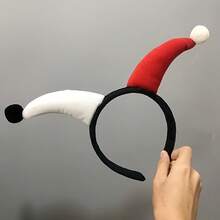 A Vintage Cute (Clown) Pointed Hair Accessory For Women – A Retro Cosplay Accessory For Halloween Costumes, Themed Parties, And Role-Playing. The Single-Piece Hair Accessory/Headband Is Suitable For Costume Parties And Everyday Wear. - 白色和黑色 - 查看 3