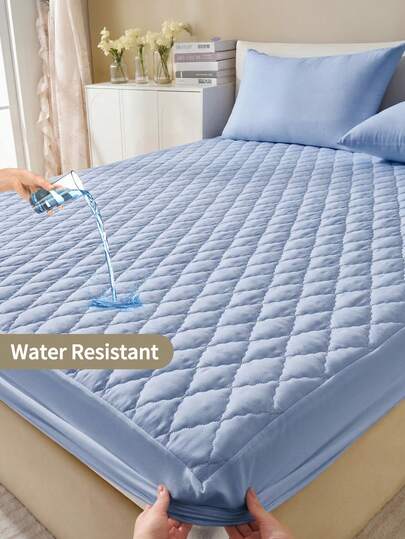 1件柔软舒适纯色防水（非100%防水）床笠，全覆盖防尘防潮透气床垫保护套，抗起球，浅蓝色，适合卧室装饰和日常使用。