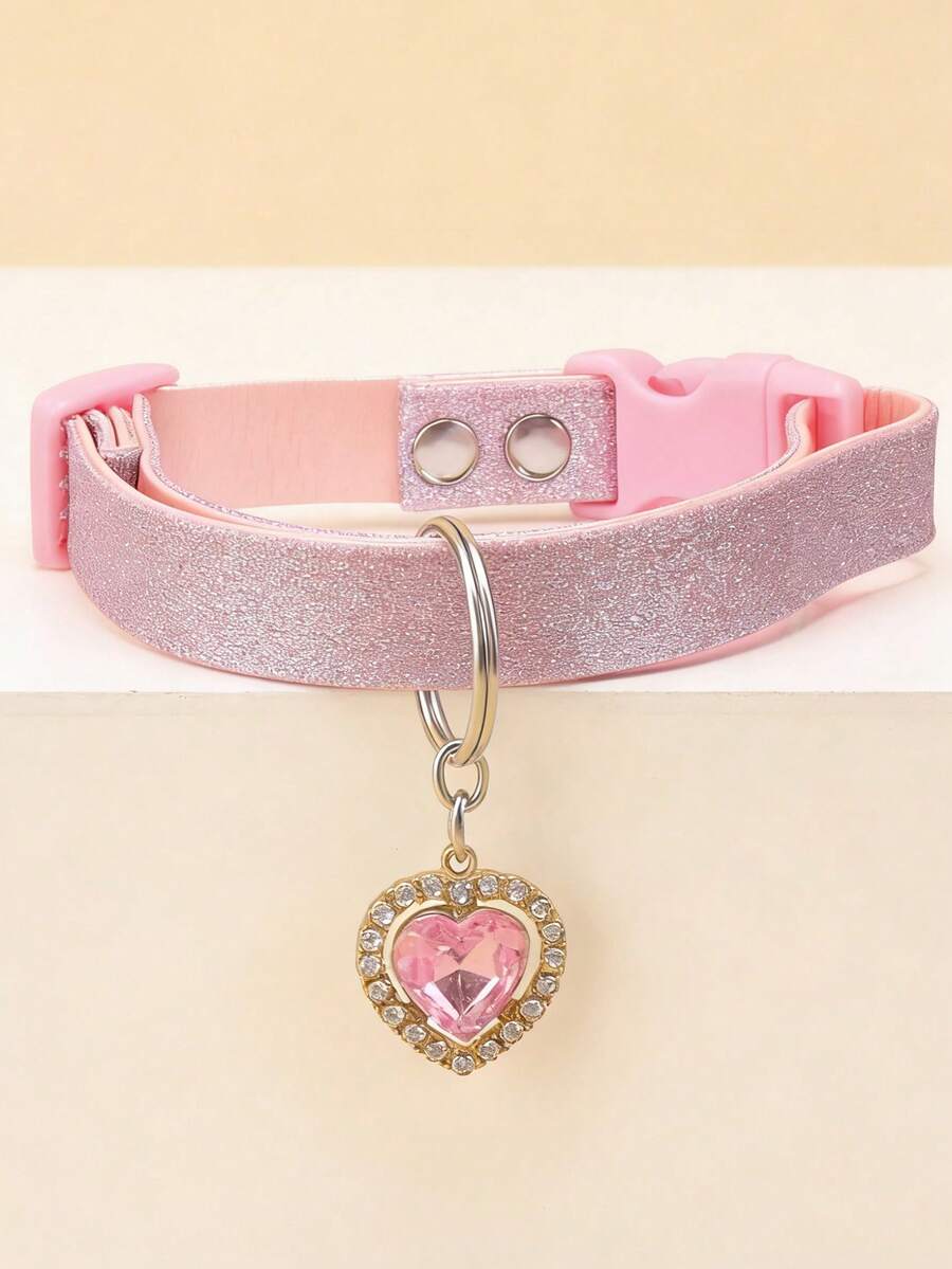 1个纤细心形宠物项圈，适合小型猫狗全年室内外佩戴
