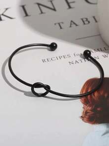 1 pieza Brazalete de bangle ajustable con nudo en forma de corazón, de estilo minimalista y elegante europeo y americano, adecuado para uso diario y de fiesta de las mujeres - Negro - Ver 5