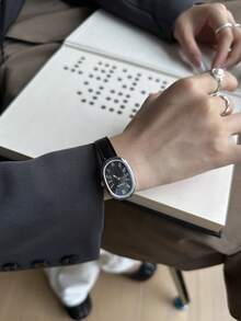 1 pieza Reloj de cuarzo para mujer con correa ajustable estilo retro, elíptico con escala de números romanos, compacto y perfecto para uso diario - Negro - Ver 4