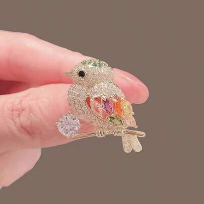 1pc Colorful Rhinestone Butterfly Magpie Brooch - Minimalist High-End Design Bird Brooch Pin, Women's Clothing Accessory Brooch, Elegant Niche Design, Suitable For Daily Wear And Gifting - Versatile Fashion Accessory For All Occasions, Handmade Style May Vary Slightly From Photos