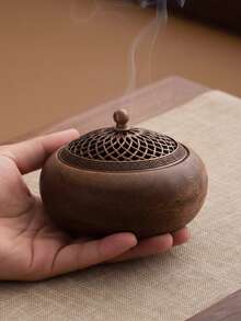 1个复古木质烛台，镂空设计，青铜色，适合居家祈祷、冥想以及家居/办公装饰。是节日、返校、纪念或客厅装饰的理想礼物，也是送给女友生日、毕业等的绝佳礼物。 - 多色 - 查看 4