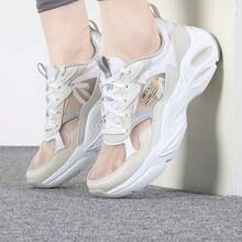 Skechers 女鞋 D'LITES耐磨輕便舒適熊貓鞋休閒老爹鞋 - 米色/白色 - 查看 3