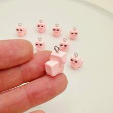 10个迷你粉色方形小猪吊坠，适合DIY首饰制作，如耳环、项链、手链、脚链、包包挂饰、情侣礼物、树脂工艺品等。 - 10件粉紅方形小豬 - 查看 3