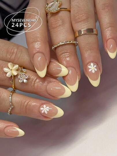 24 Pieces Press On Nails Almond/The Nail Surface Is Embellished With Three-Dimensional White Daisies, With Round And Full Petals, Simple Yet Dynamic Lines That Are Smooth And Elegant, And Can Elongate The Proportion Of Fingers, Making The Hands Appear Slimmer And More Slender./Comes With Jelly Glue And Rubbing Strips Suitable For Aggregation, Reusable For Daily Use Using Can Enhance Your Temperament