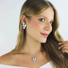 Women's Costume Jewelry Set With Gold Plated Earrings And Delicate Double Butterfly Pendant Chain - 銀 - 查看 1