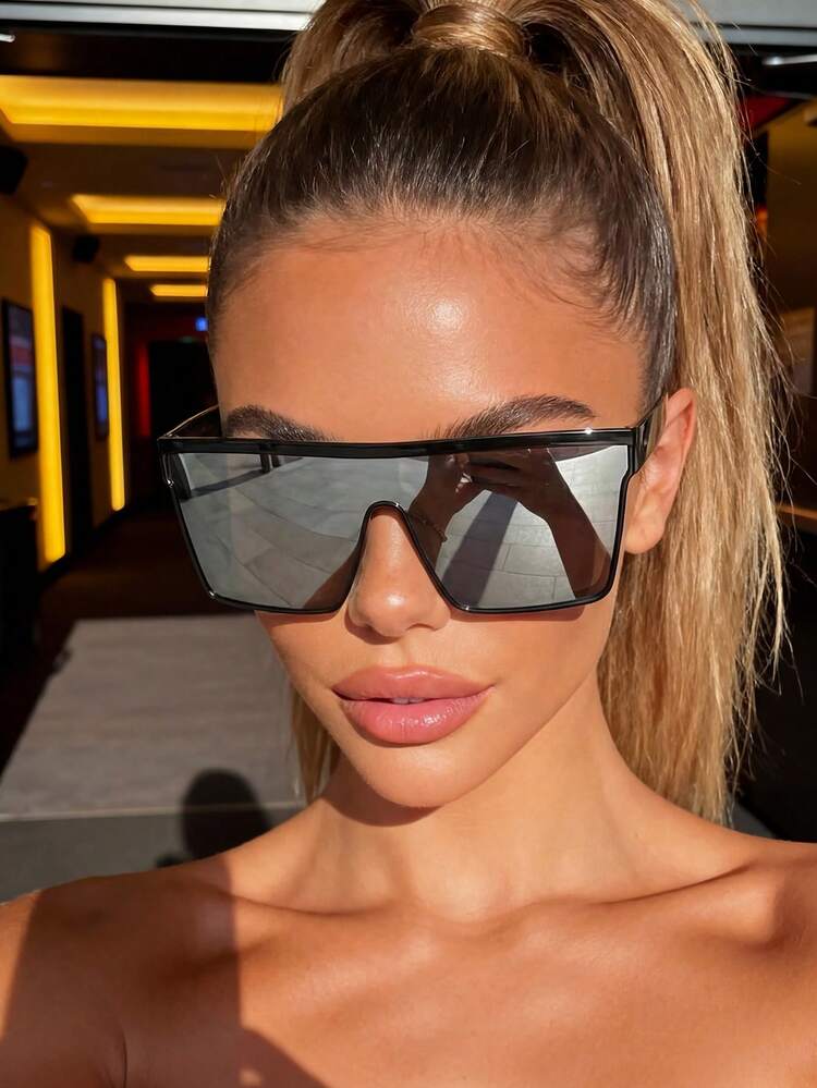 1 Pair Women's Large Frame Colorful Wraparound Cycling Sunglasses, Suitable For Street Style, Travel, Vacation, Sports, Driving, Festivals, Outings, Summer Accessories, Family Trips, Elegant Attire, Vacation Atmosphere, Sports, Parties, Outdoor Activities, Street Style, Fishing, Holidays, Vacation - Silver Gray - View 5