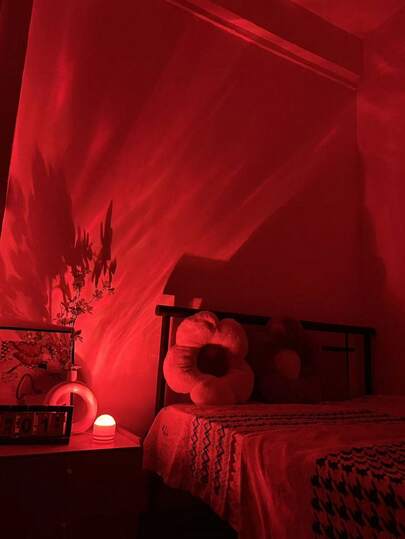 1pc 16-Color Aurora Wave Projection Lamp, USB Powered Aurora Wave Projection Light, Aurora Sky Scenery, For Decoration, Living Room, Bedroom, Date, Gift, Home And Friends