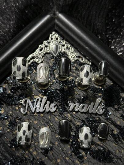 10pcs AcrylicPress On Nails Square Nails, Black Nails, Silver Cat Eyes, Hand Drawn Irregular Black Polka Dots, Silver Fine Lines Outlining The Of Black Nail Pieces, 3D Droplet Shapes&Irregular Diamonds And Other Nail Accessories, Retro Spicy Girl&Cool Sweet Mix, Y2k Style Wearable Nail Art Set,Acrylic Nail Supplies Are Suitable ForFestivals,Daily,Gatherings,Parties& Valentine's Day Use (With: A Piece Of JellyGlue And A Friction Strip)