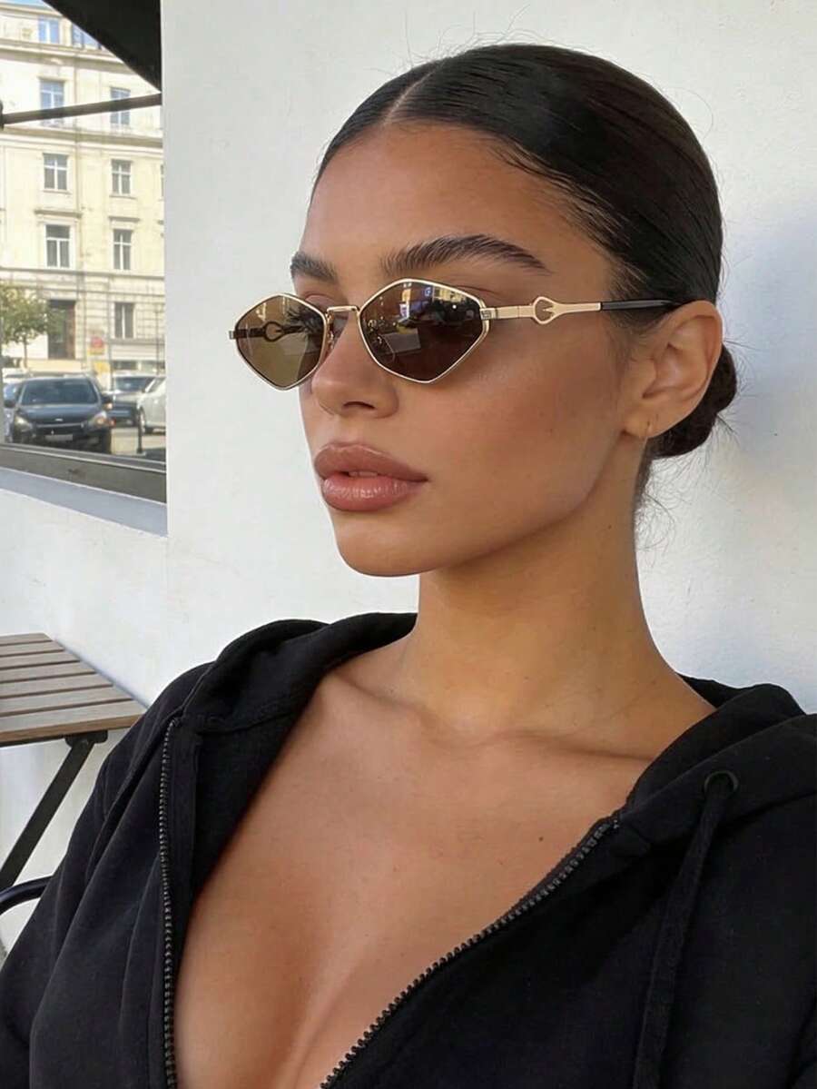 Damen braune polarisierte Retro Diamant asymmetrische geometrische Metallrahmen Sonnenbrille, klassische Modebrillen, unverzichtbare Vintage Sonnenbrillen für Sommerurlaub Outdoor Reise Strand - Braun - Übersicht 1