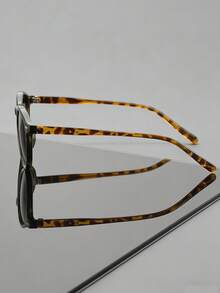 Vintage Tortoise Shell Style Unisex Fashion Glasses, Olive Green Frame, Sun Protection, Suitable For Dating And Street Photography - Mocha Brown - View 5