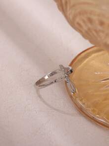 Design A Geometric Ring With A Cross Design By 2026, Suitable For Women, Elegant, High-End, Sweet And Personalized Niche Jewelry - JZ9246 - View 3