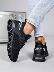 Spring And Summer Women's Breathable Running Shoes, Outdoor Sports Control Buffer Women's Road Running Shoes, Fashionable Multi-Purpose Anti-Skid Wear-Resistant Walking Shoes, Large Size Multi-Functional Cross-Country Shoes, Lovers' Mesh Play Badminton Basketball Shoes, Comfortable Travel Leisure Sports Shoes - màu đen - Xem 4