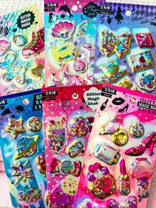 这些粉彩色的3D立体贴纸有梦幻般的黄色、粉色和紫色，上面印满了小动物手捧鲜花、在星空下嬉戏的日常场景！立体柔软的质感和涂层可以防止刮花和沾染污渍。用它们装饰你的笔记本、耳机盒或收纳盒，让你的空间瞬间变成充满童趣的可爱天地！ - 彩色 - 查看 9