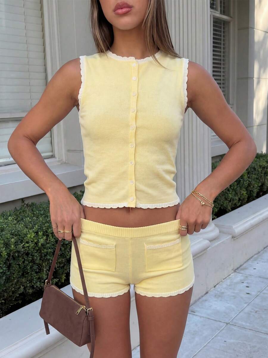 女士黄色针织背心 | 无袖纽扣前襟荷叶边露脐上衣，适合夏季和早午餐穿着 - 黃色 - 查看 1