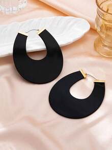 1 Pair Minimalist Street Style Exaggerated Large U-Shaped Acrylic Earrings Women, Minimalist Geometric Design, Matte, High-Impact, Suitable Party, Nightclub, Commuting And Street Wear - màu đen - Xem 2