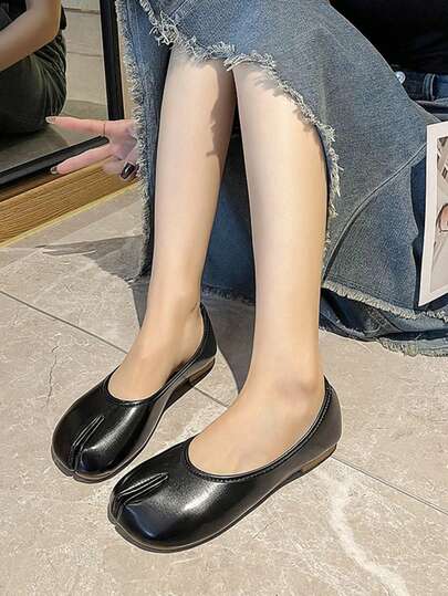 2026 New Black Slip-On Soft Leather Split-Toe Mule Shoes | Retro Low-Cut Shoes, Slip-On Versatile Casual Shoes For Commuting, Dating, Mid-Autumn Festival, National Day, Christmas, Halloween, Thanksgiving, Daily Wear