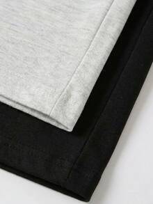 2 chiếc quần short nữ mùa hè kiểu dáng thường ngày - Cạp chun có dây rút điều chỉnh, chất liệu gân, dáng suông, màu đen và xám, có thể giặt máy, thích hợp mặc hàng ngày và dạo chơi. - Đen và trắng - Xem 4