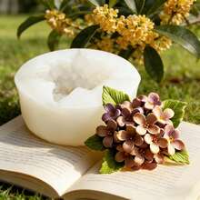 2pcs White Lilac Rose Shaped Silicone Molds, Handmade Floral Candles, Date And Wedding Scene Aromatherapy Candle Ornaments, Can Be Made Of Plaster, Candles, Etc., With Simple Demolding And Reusable Silicone Molds. - White-flower - View 4