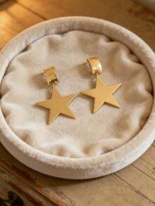 1 Pair[Smooth Pentagram Earrings]Niche Design Elegant Earrings For Women, Minimalist Wide Hoop Earrings Paired With 3D Smooth Pentagram, Metallic Texture Chic And Generous, Flattering Face Shape And Enhancing Aura, Suitable For Commuting, Parties, Street Wear, The Finishing Touch To Create A And Stylish Vibe. - Gold - View 7