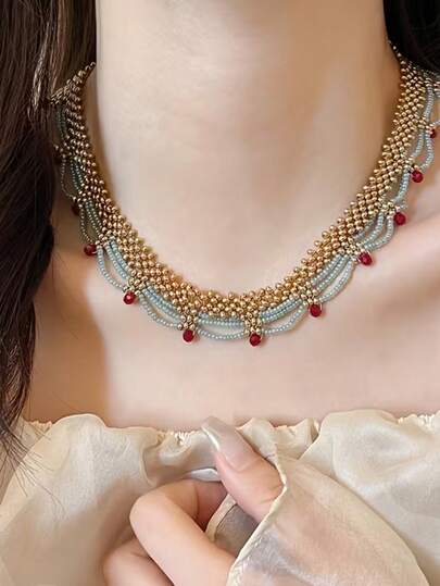 1pc Women's Bohemian Vintage Beaded Necklace - Short Beaded Chain, Suitable For Daily Wear And Parties, Christmas, Birthday Jewelry Gift, Versatile Accessory For All Year Round