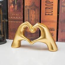 Small Heart-Shaped Hand Sculpture Decor, Suitable For Living Room, Bedroom, Bookshelf, Coffee Table And Office Display, Heart-Shaped Finger Statue Modern Aesthetic Home Decor, Wedding, Christmas, Birthday Unique Gift, Home Decor, Bathroom Decor, Kitchen Decor, Bedroom Decor, Indoor/Outdoor Decor - 1PC - View 2