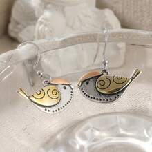 1 Đôi bông tai móc hình chim phong cách Bohemian dành cho nữ - Trang sức lấy cảm hứng từ động vật dễ thương, bông tai hình chim sẻ cổ điển, quà tặng sinh nhật, Valentine, thích hợp đeo hàng ngày và dự tiệc - Kiểu dáng tinh tế chủ đề động vật - Bạc - Xem 5