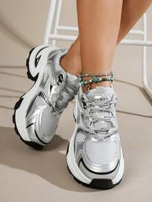 女士新款透气网面厚底休闲运动鞋，系带款，白色/灰色，时尚轻便，适合所有季节 - 銀色 - 查看 6