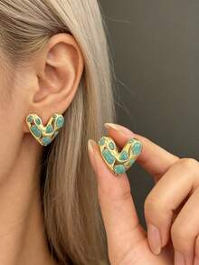 一对18K镀金不锈钢心形耳环，简约时尚设计，送给闺蜜的完美礼物。不锈钢耳环 - 彩色 - 查看 6