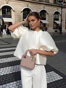 2026春夏新款优雅性感复古休闲时尚办公室缎面圆领泡泡袖白色衬衫，适合女性在情人节、音乐会、街头、嘉年华、邮轮、海滩、度假、假日等场合穿着，展现Y2K风格。 - 白色 - 查看 7